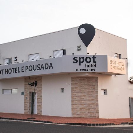 Spot Hotel E Pousada Uberlândia Exterior foto