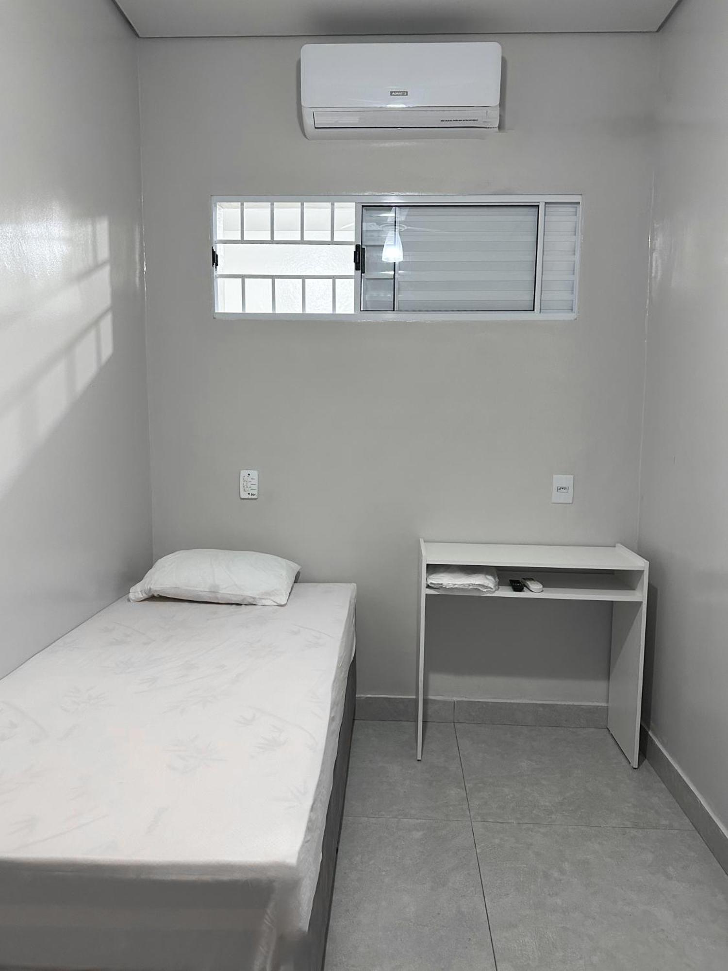 Spot Hotel E Pousada Uberlândia Exterior foto